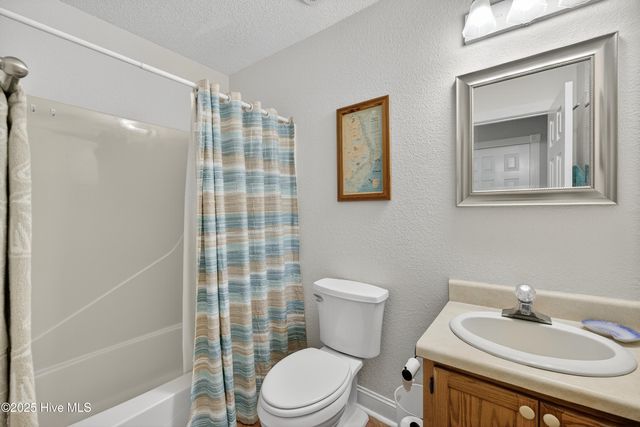 216 Oyster Lane, N Topsail Beach, NC 28460