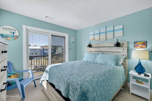 216 Oyster Lane, N Topsail Beach, NC 28460