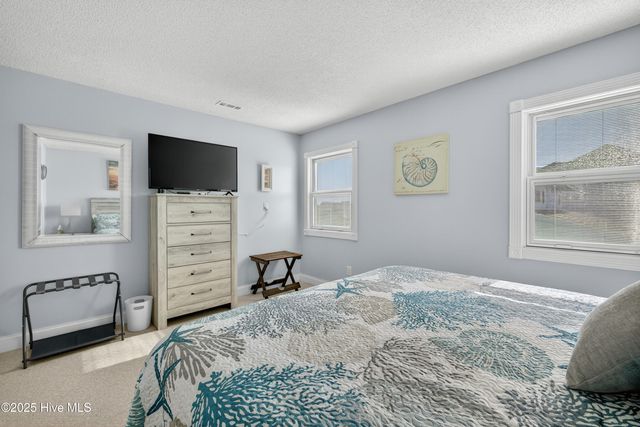 216 Oyster Lane, N Topsail Beach, NC 28460