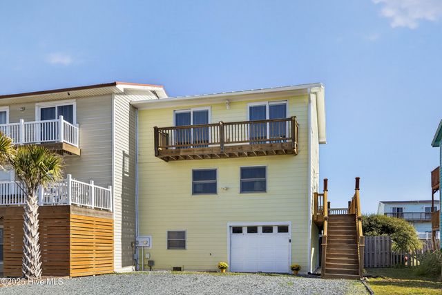 216 Oyster Lane, N Topsail Beach, NC 28460