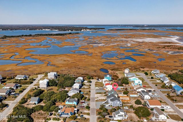 216 Oyster Lane, N Topsail Beach, NC 28460