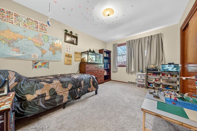 1004 Timbercrest Drive, Logansport, IN 46947