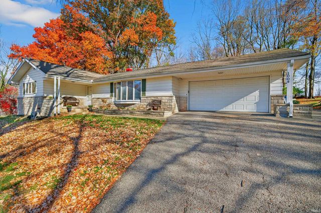 1004 Timbercrest Drive, Logansport, IN 46947