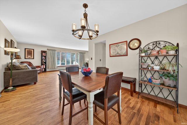 1004 Timbercrest Drive, Logansport, IN 46947