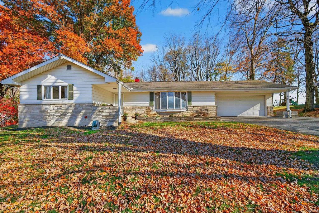 1004 Timbercrest Drive, Logansport, IN 46947
