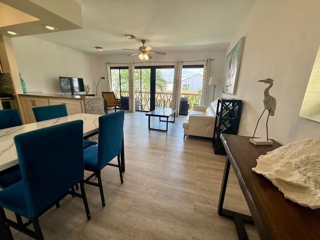 3208 SE 11TH Street 202, Pompano Beach, FL 33062