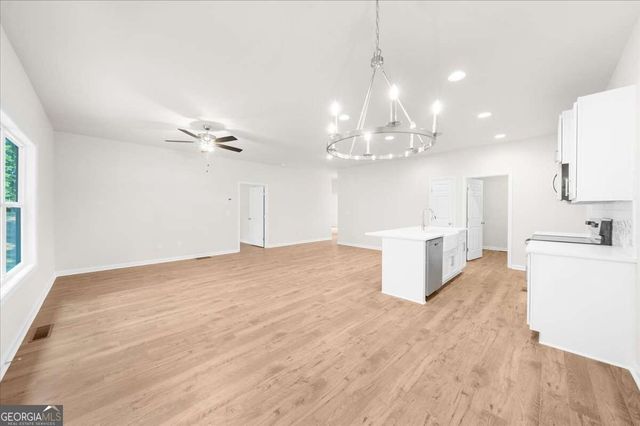 6220 Carlys Way, Gainesville, GA 30506