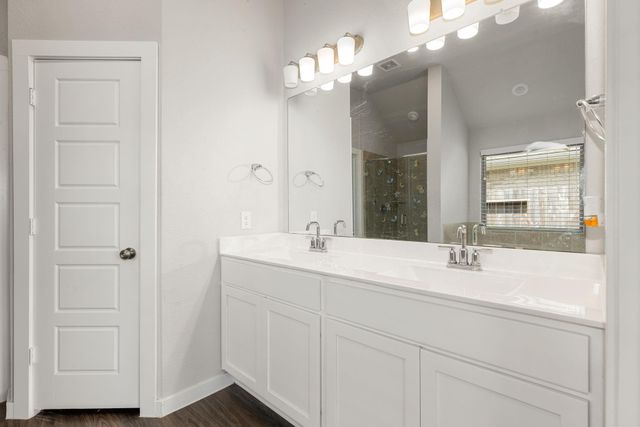 2303 Gentle Breeze Lane, Baytown, TX 77523