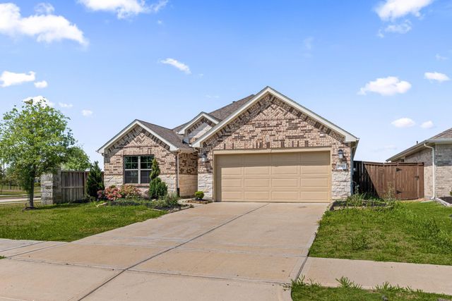 2303 Gentle Breeze Lane, Baytown, TX 77523