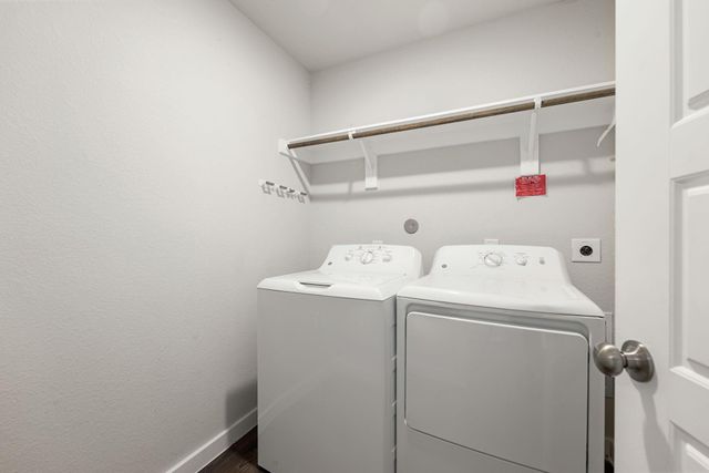 2303 Gentle Breeze Lane, Baytown, TX 77523