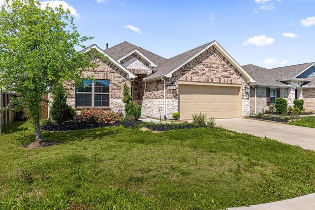 2303 Gentle Breeze Lane, Baytown, TX 77523
