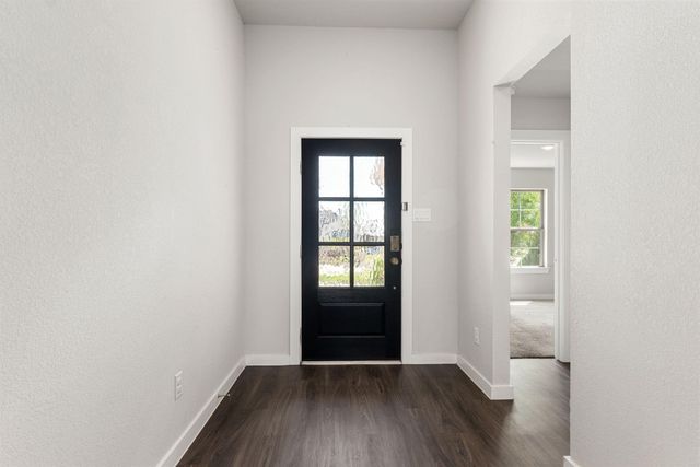 2303 Gentle Breeze Lane, Baytown, TX 77523