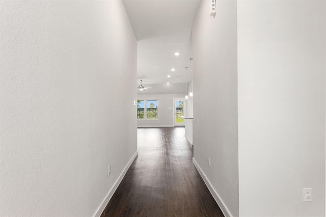 2303 Gentle Breeze Lane, Baytown, TX 77523