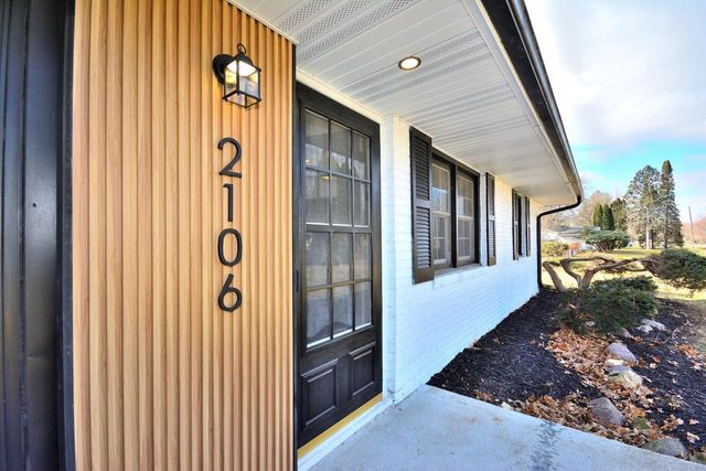 2106 Murphy Woods ROAD, Beloit, WI 53511