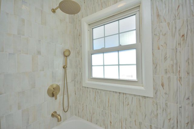 2106 Murphy Woods ROAD, Beloit, WI 53511