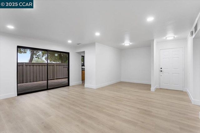 2405 Sunny Ln 3, Antioch, CA 94509