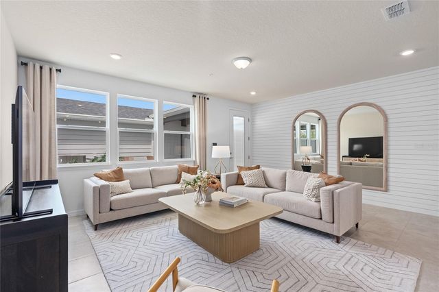 10566 EVENING STAR STREET, Orlando, FL 32829