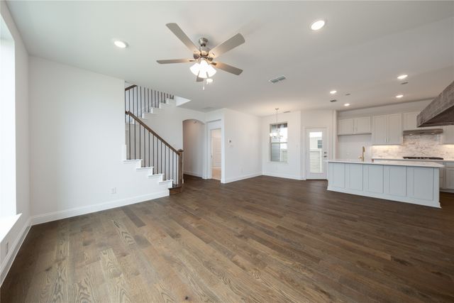 8805 Acorn Avenue, Justin, TX 76247