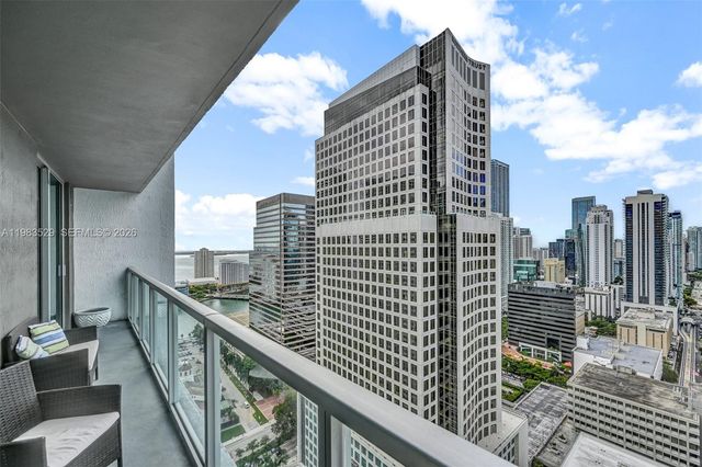 55 SE 6th St 3404, Miami, FL 33131