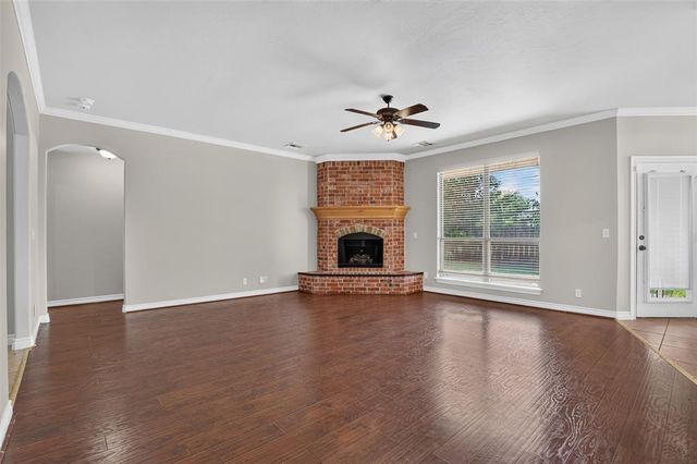 346 Pacific Crest Trail, Edmond, OK 73003