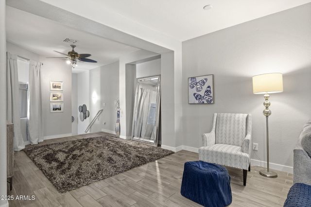 15221 N CLUBGATE Drive 2028, Scottsdale, AZ 85254