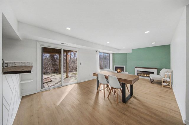 300 Briarcrest Drive 140, Ann Arbor, MI 48104