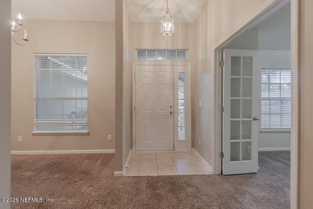 684 SID Drive, Jacksonville, FL 32218