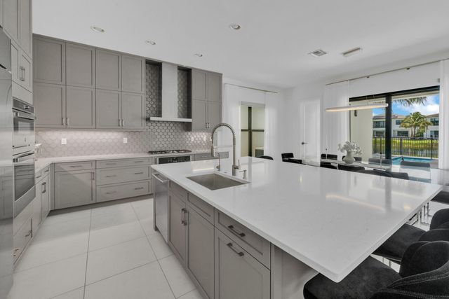 8804 Skyward Street, Boca Raton, FL 33496