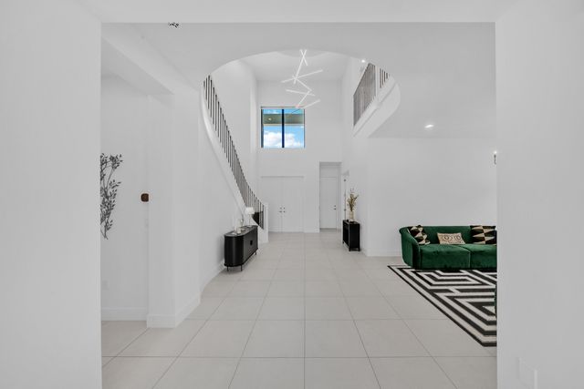 8804 Skyward Street, Boca Raton, FL 33496