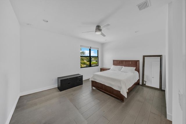 8804 Skyward Street, Boca Raton, FL 33496