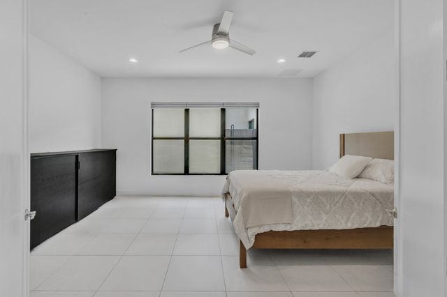 8804 Skyward Street, Boca Raton, FL 33496