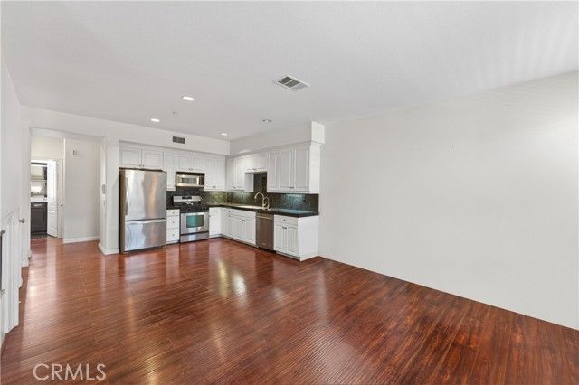 374 Aviator, Tustin, CA 92782