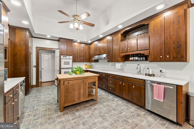 1972 Rest Haven Road, Yatesville, GA 31097