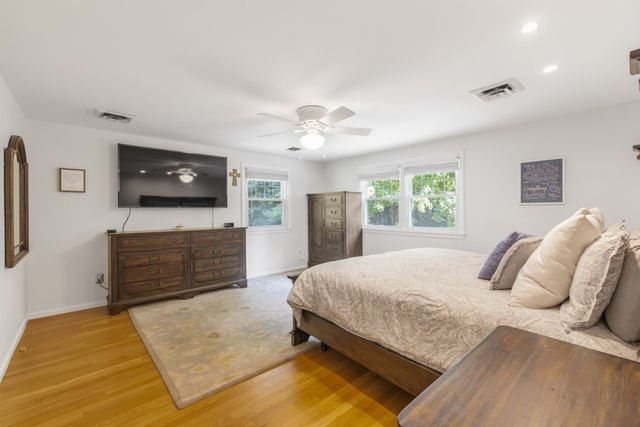 57 Carl Road, Holliston, MA 01746