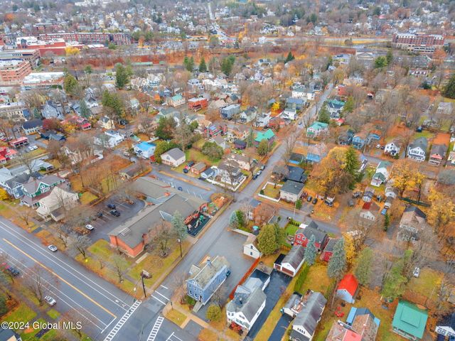 275 Nelson Avenue, Saratoga Springs, NY 12866