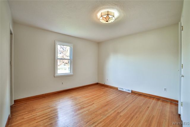 13676 Bloomingdale Road, Newstead, NY 14001