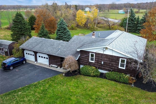 13676 Bloomingdale Road, Newstead, NY 14001