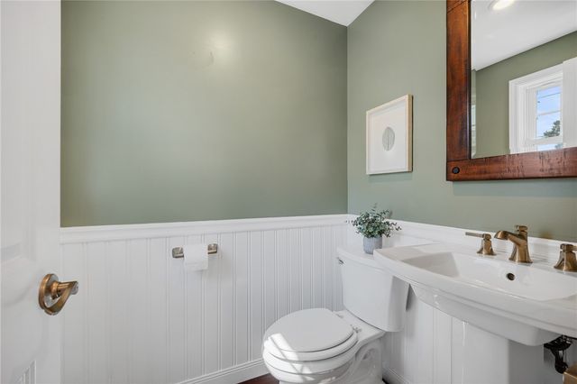 180 Yarmouth Road, Rochester, NY 14610