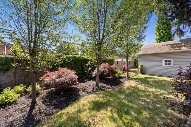 180 Yarmouth Road, Rochester, NY 14610