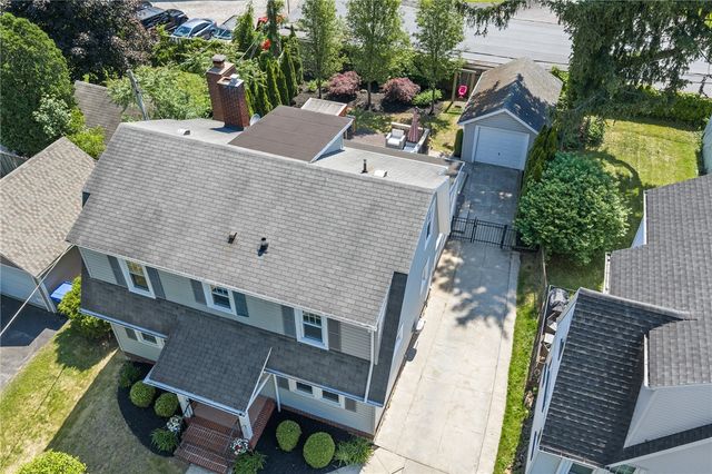 180 Yarmouth Road, Rochester, NY 14610