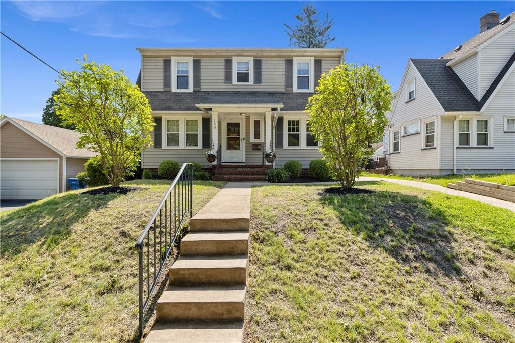 180 Yarmouth Road, Rochester, NY 14610