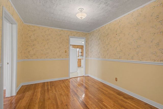 704 Fleming St, Columbia, TN 38401