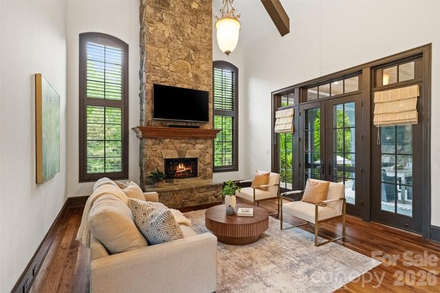 9105 Island Point Road, Charlotte, NC 28278