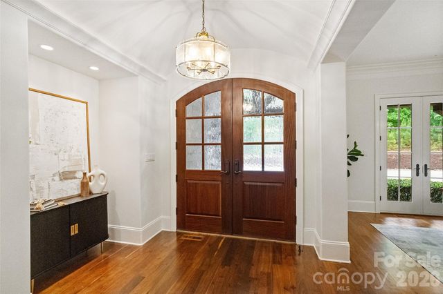9105 Island Point Road, Charlotte, NC 28278