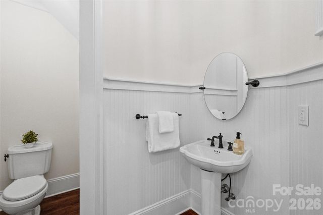 9105 Island Point Road, Charlotte, NC 28278