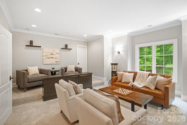 9105 Island Point Road, Charlotte, NC 28278