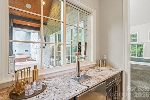 9105 Island Point Road, Charlotte, NC 28278