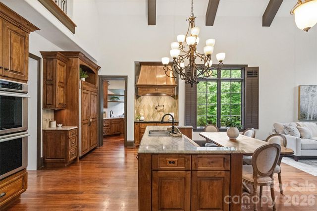 9105 Island Point Road, Charlotte, NC 28278