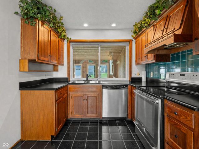 4110 W Squire Court, Muncie, IN 47304