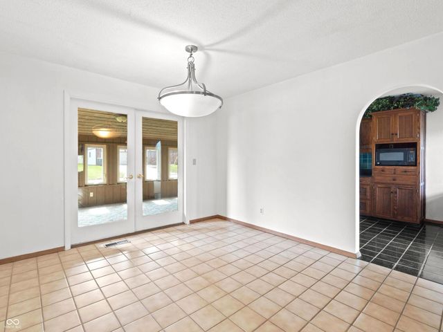 4110 W Squire Court, Muncie, IN 47304